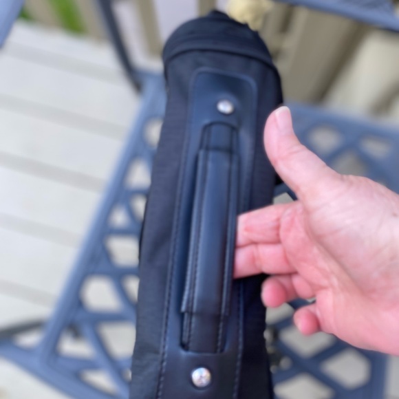 NEW Skyway - Black nylon overnight bag, Size: 25”W x 11”H x 7”D - Picture 3 of 14